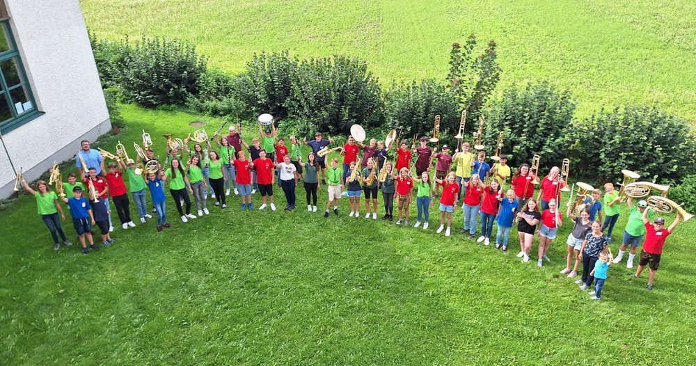 68. Bezirksblasmusikfest Lambrechten