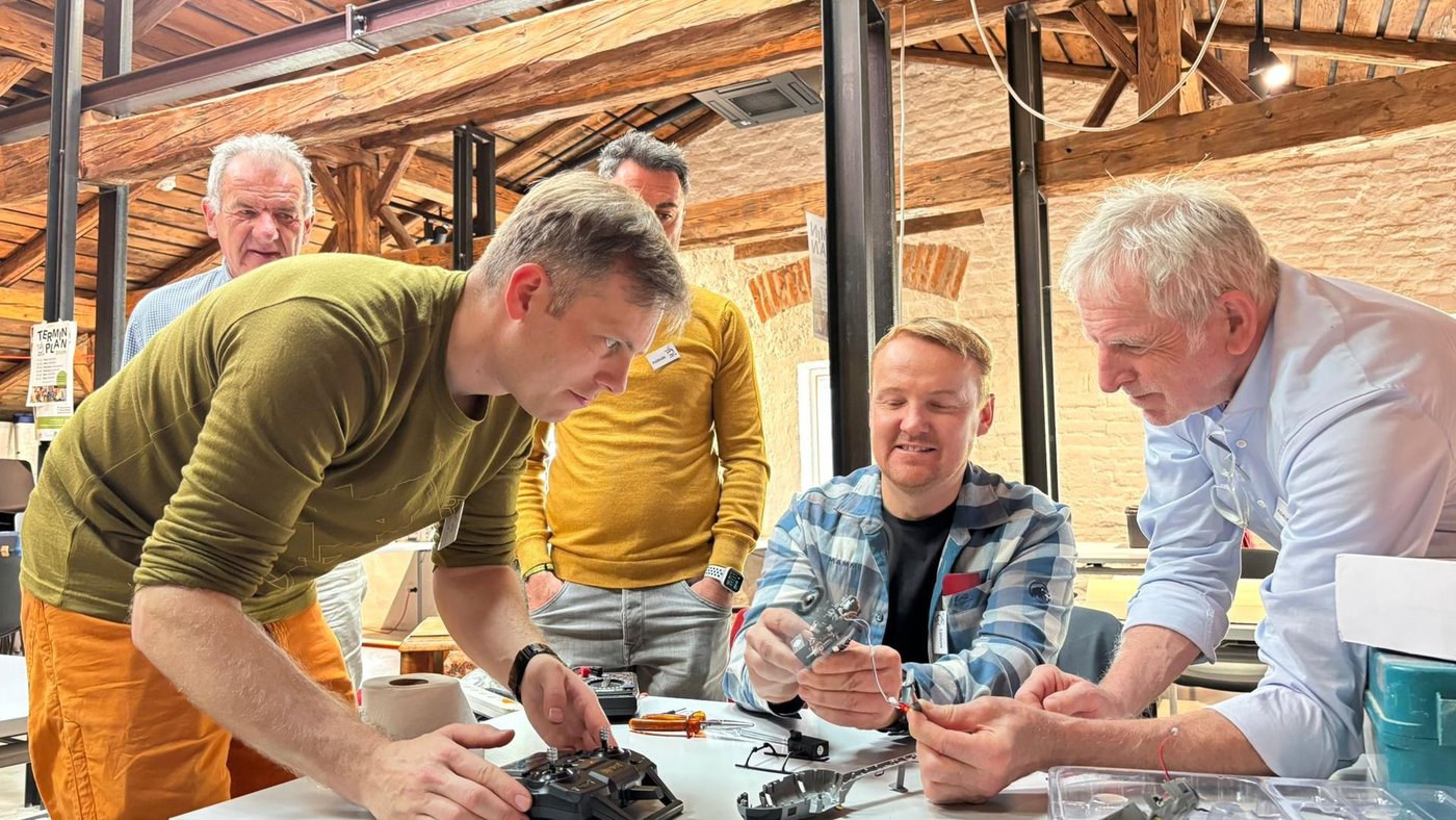 Repair + Näh Café