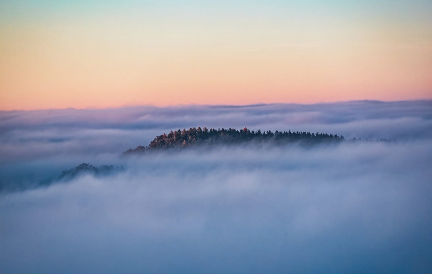 Der Gugl über dem Nebelmeer