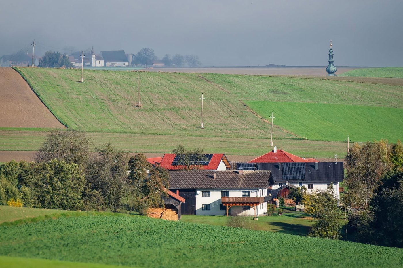 Marö mit Schildorner Kirchturm